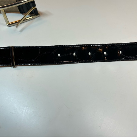 Liz Claiborne Womens Black Belt Croc Embossed, Gold Tone Hardware. Size S - Picture 7 of 8